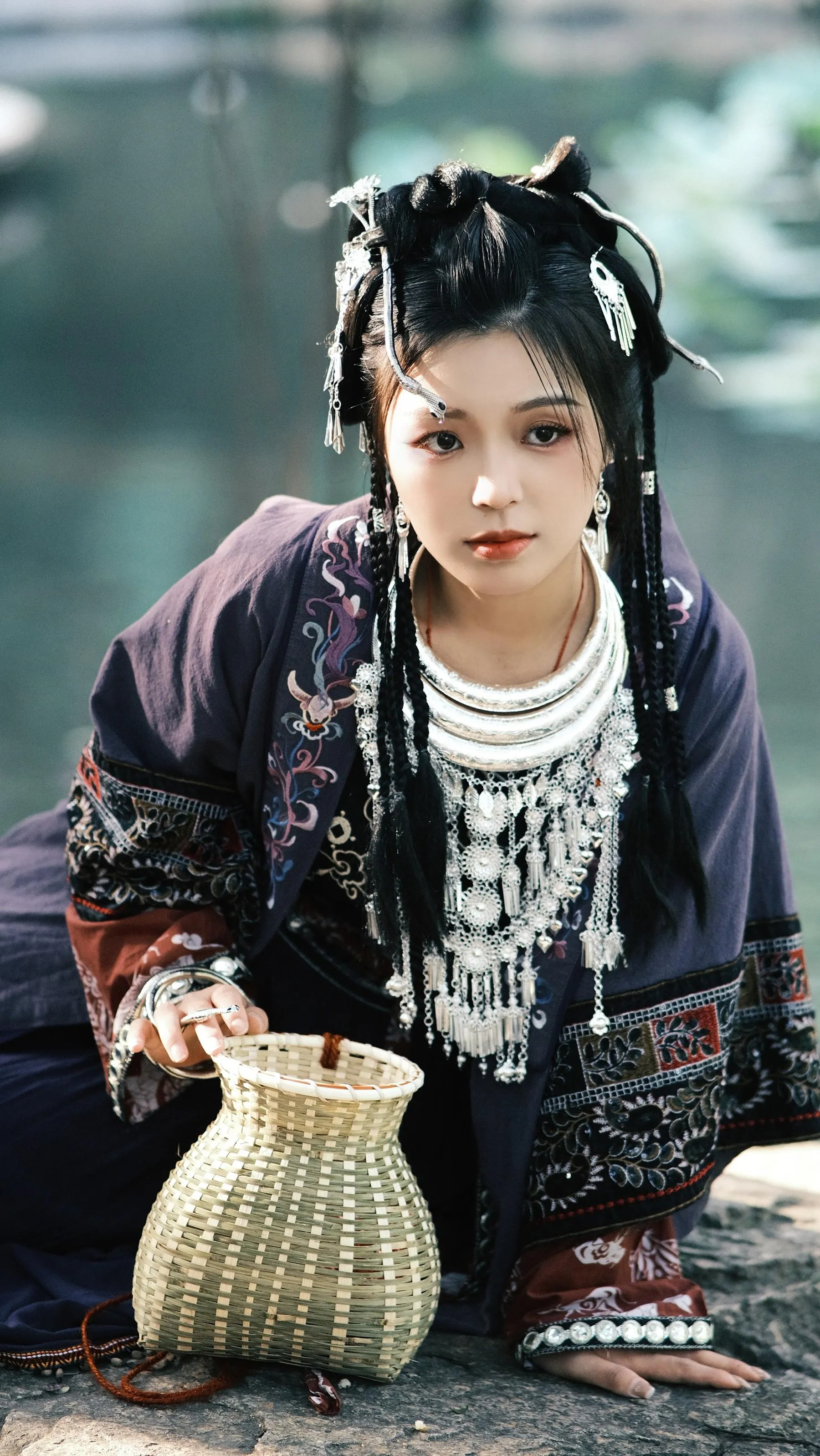 [YITUYU艺图语]2022.07.08 苗家姑娘 proyhine [28P]插图3